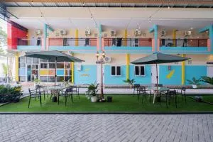 Sans WM Hotel Blitar - 谏义里