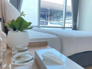 Prime Sleep by Miracle - Booked on Hourly Basis