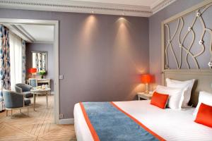 Hotels Rochester Champs Elysees : photos des chambres