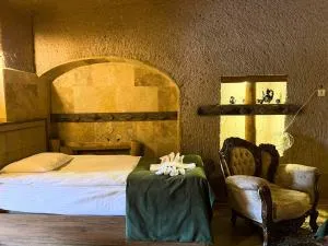Yeşilöz inn Cave otel - 于尔居普
