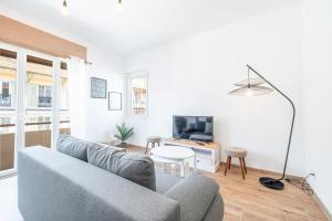 Large & Quiet 1 Bdr Downtown