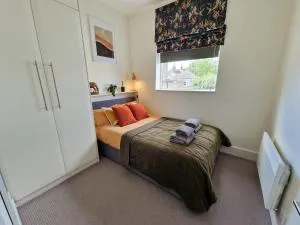 1-bed apartment, Close to Kensington Olympia with Free Wi-Fi & Netflix - Shephers Bush