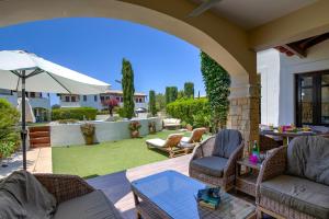 Junior Villa Zeus, hot tub and communal pool, Aphrodite Hills