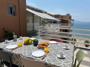 TreA Accomodations - Maya Terrace Sea View