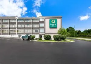 Quality Inn Dayton Airport - فيربورن