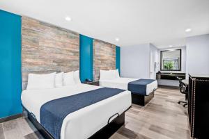 Two-Bedrooms Suite room in SureStay Hotel by Best Western Buena Park Anaheim