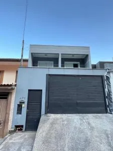 Hostel dos Pinheirais 2 - Francisco Morato