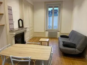 6 couchages proche centre ville location tarif spécial longue durée - 卡威尔奎 6 couchages proche centre ville location tarif spécial longue durée - 卡威尔奎