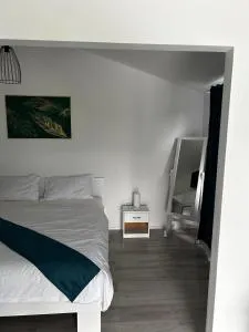 Route 57 Sichevița - Şumiţa