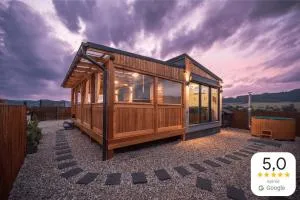 Rajska polana Domki PREMIUM ,na odludziu z prywatną BALIĄ z jacuzzi i sauną ,Cisza,rowery elektryczne,góry,astroprzygoda,- Adršpach, Skalne Miasto, Zamek Książ,Andrzejówka,Karpacz, Śnieżka,Janskie Laznie,Pec - Mezimesti