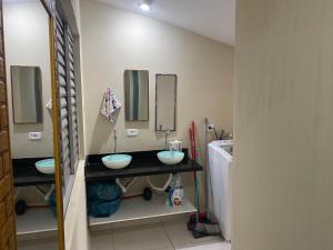 Quarto Feminino Próximo ao Metro Expo