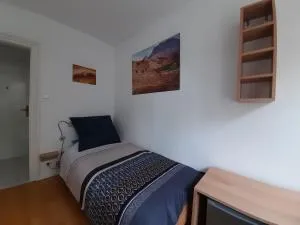 Tiny Apartment - Düsseldorf