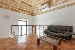 Casa di Casanello by BarbarHouse