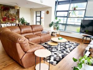 Panoramic Two-bedroom Penthouse