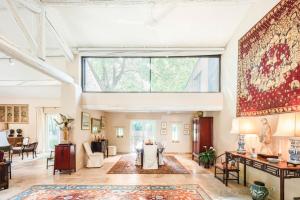 Maisons de vacances Beautiful Provencal Mas with swimming pool : photos des chambres