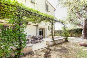 Maisons de vacances Beautiful Provencal Mas with swimming pool : photos des chambres