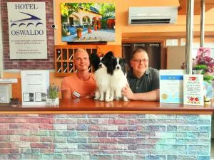 Hotel Oswaldo - 莫诺尔