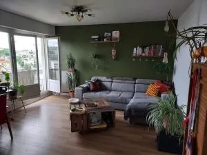 T2 refait à neuf entre Paris et Disneyland Paris - 讷伊-普莱桑斯