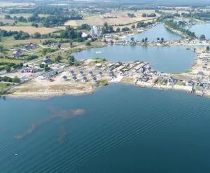 domek nad jeziorem - Kunice