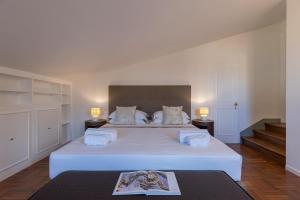 Dora penthouse Uffizi view