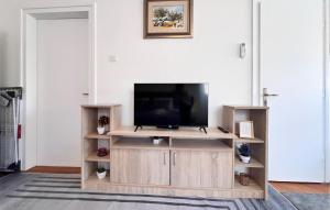 Nice Apartment In Pula With Wifi