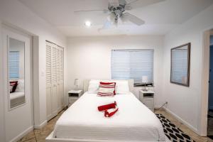 B efficiency Off Las Olas on water free kayaks