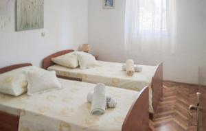 Nice Apartment In Sutivan