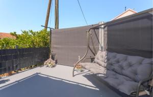 1 Bedroom Stunning Apartment In Sibenik 