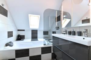 Appartements Appartement Cote Vignes avec Terrasse et Parking : photos des chambres