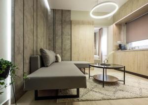 Aristotelian Virtues - Elpida