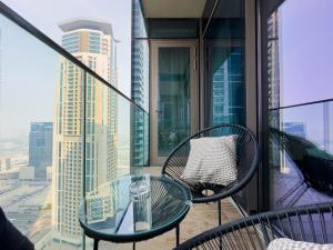 Naseem - Stylish 1BR Hotel Apartment Overlooking the Marina - 4hvězdičkové hotely ve městě Dubaj