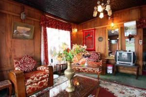 Houseboat New Lucky Star