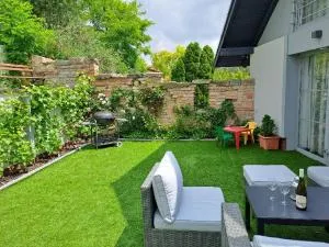 NAD STARÝM SKLEPEM - Drasenhofen