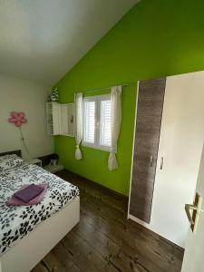 Apartmani Mersol Nin