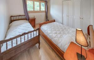 Maisons de vacances Amazing Home In Saint-Thurien With Wifi : photos des chambres