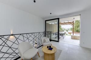 MGH Luxury - Corte Garden Bardolino 34