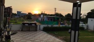 Hotel Chandar Palace - Near Khatu Shyam Ji Temple