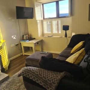 The Aul Shop & Public House -entire private annexe