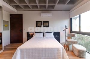 Loft near Shopping Mcal Lopez and Villa Morra