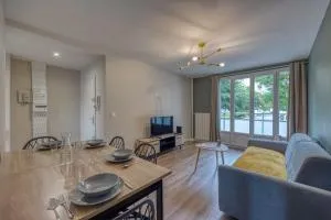 Le Libération - Hotel Lesdigueres - Rocade - 克莱