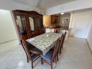 شاليه ارضي بحديقة خاصة في قرية مارينا فلاورز