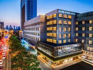 Atour Hotel Wuhan Optics Valley Plaza Nationalities University - 4hvězdičkové hotely ve městě Wu-chan