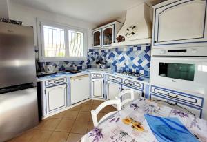 Gîte Villa de 78 m2 à 400m de la plage + piscine