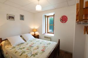 Maisons de vacances Gite Le Jardin d-Irma 3/4 personnes : photos des chambres