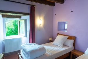 Maisons de vacances Gites de france 6 personnes a pierrefiche : photos des chambres