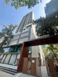 Hsquare Luxury Apartments Goregaon - Borivli