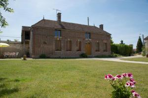 Maisons de vacances Le bas du buisson ferme : photos des chambres