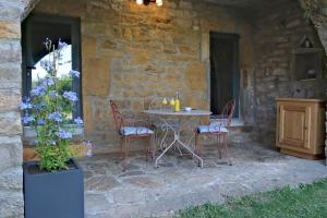 Maisons de vacances Gite La Lauze de Marijoulet 2/4 personnes : photos des chambres