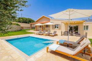 Villa Stamatella by Villa Plus