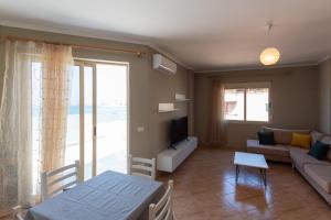 Two-Bedroom Sea View Suite